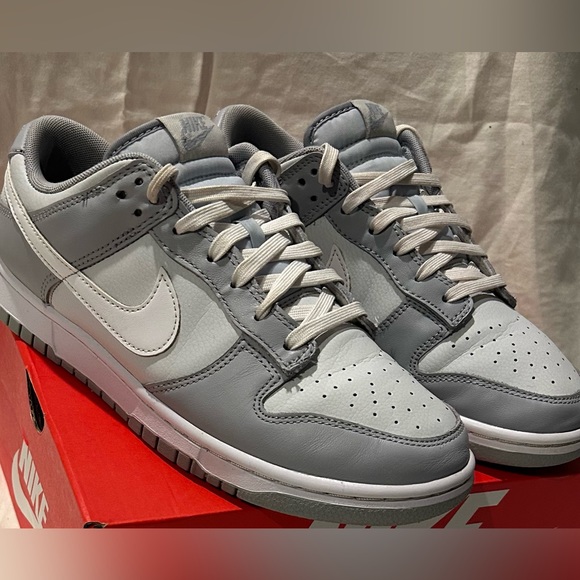 Nike Dunk Grey Special 1st Release Lightly Worn size 8.5M 10W Athleisure 🔥 🔥 - Picture 3 of 5